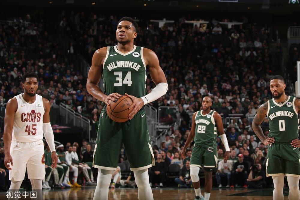 随着比赛的 随着比赛的