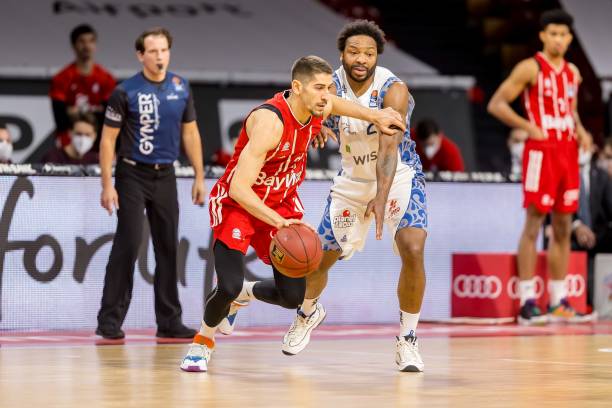 训的中场 训的中场