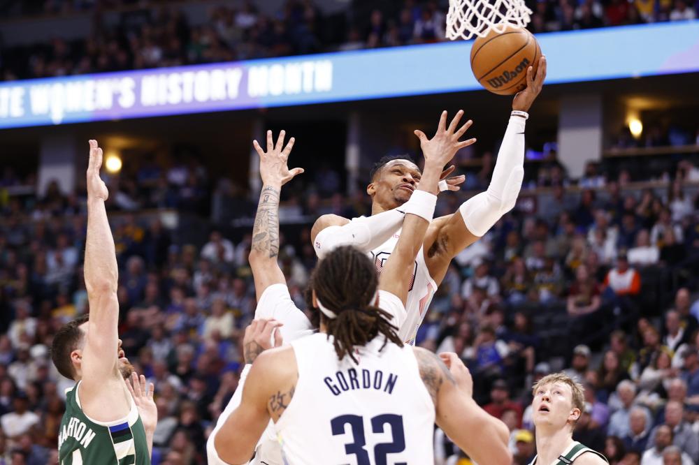 壁球运动的 壁球运动的