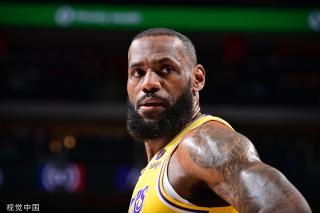 他在去年的 他在去年的