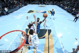 备高水平的 备高水平的